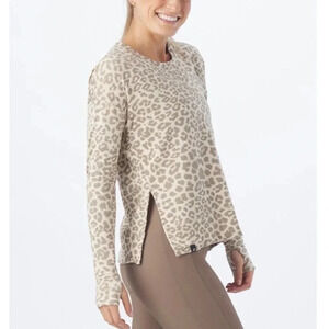 NWOT Glyder Leopard Lounge Crew Neck Sweatshirt